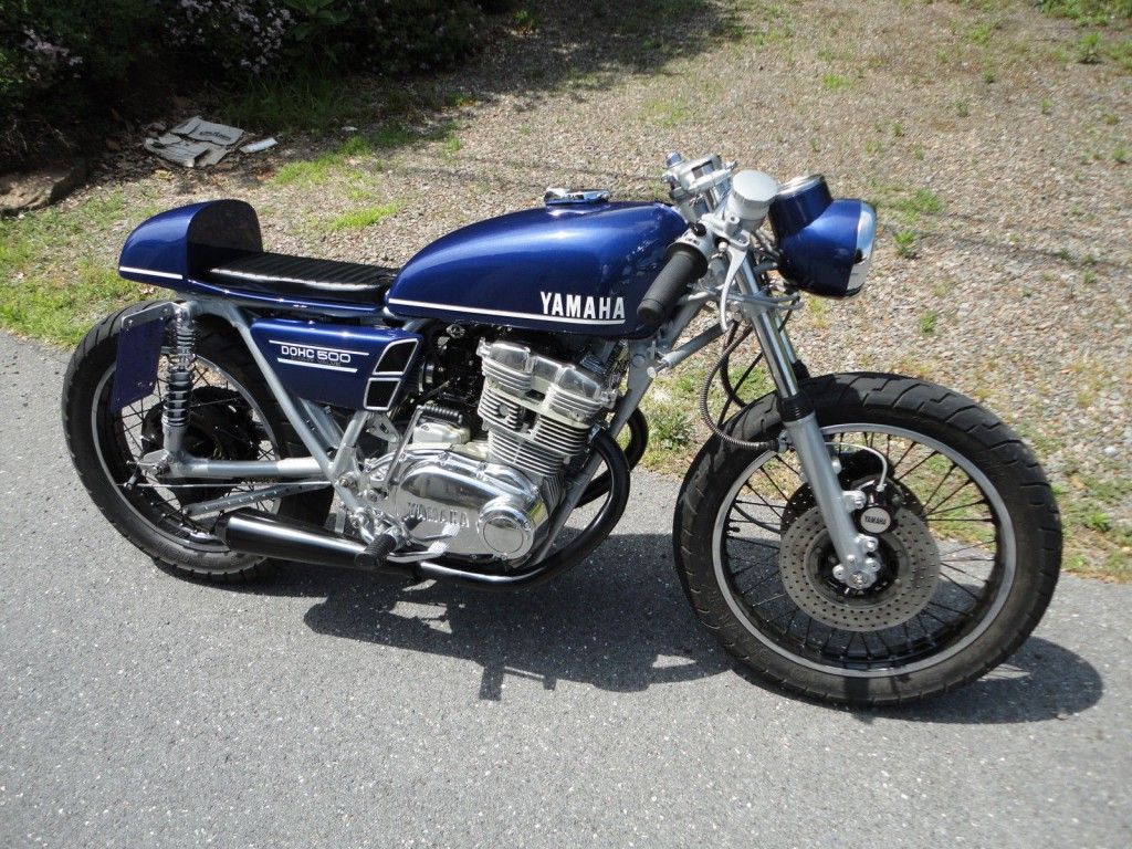 1974 Yamaha TX500 café style bike