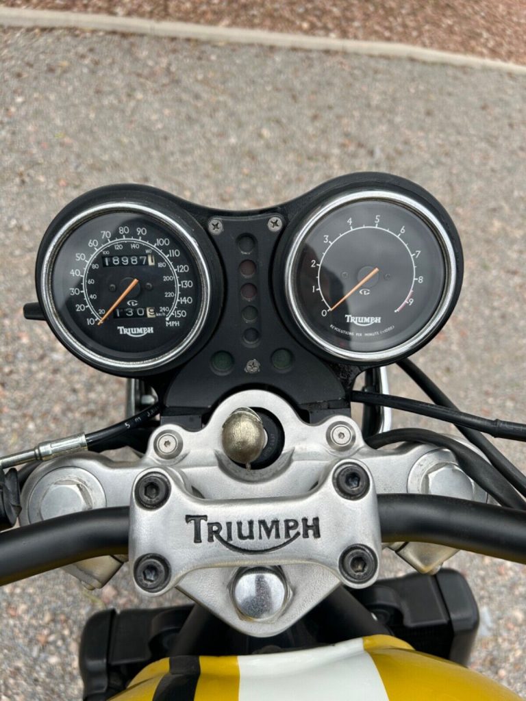 1999 Triumph Legend TT